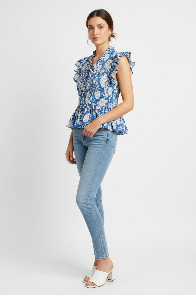 RUFFLED TEXTURED FLORAL TOP
