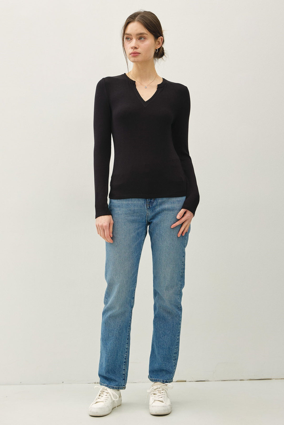 Classic Ribbed Notched V-Neck Long Sleeve Basic Top