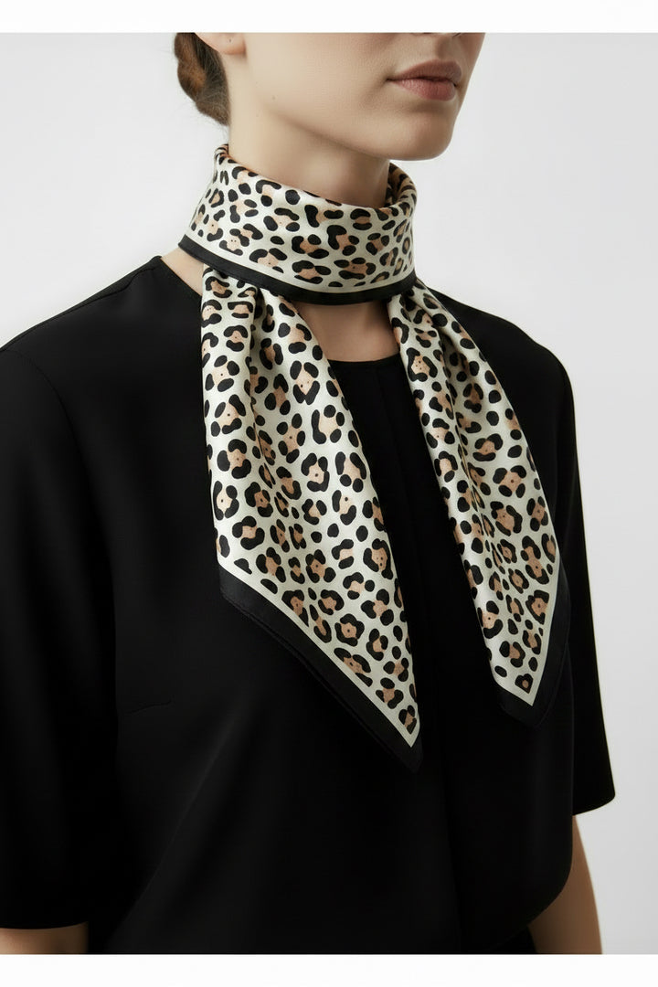 LEOPARD PRINT SCARF