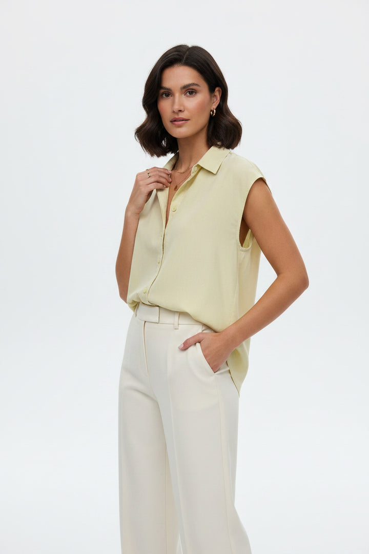 CLASSIC CUT,CAPPED SLEEVE BUTTON