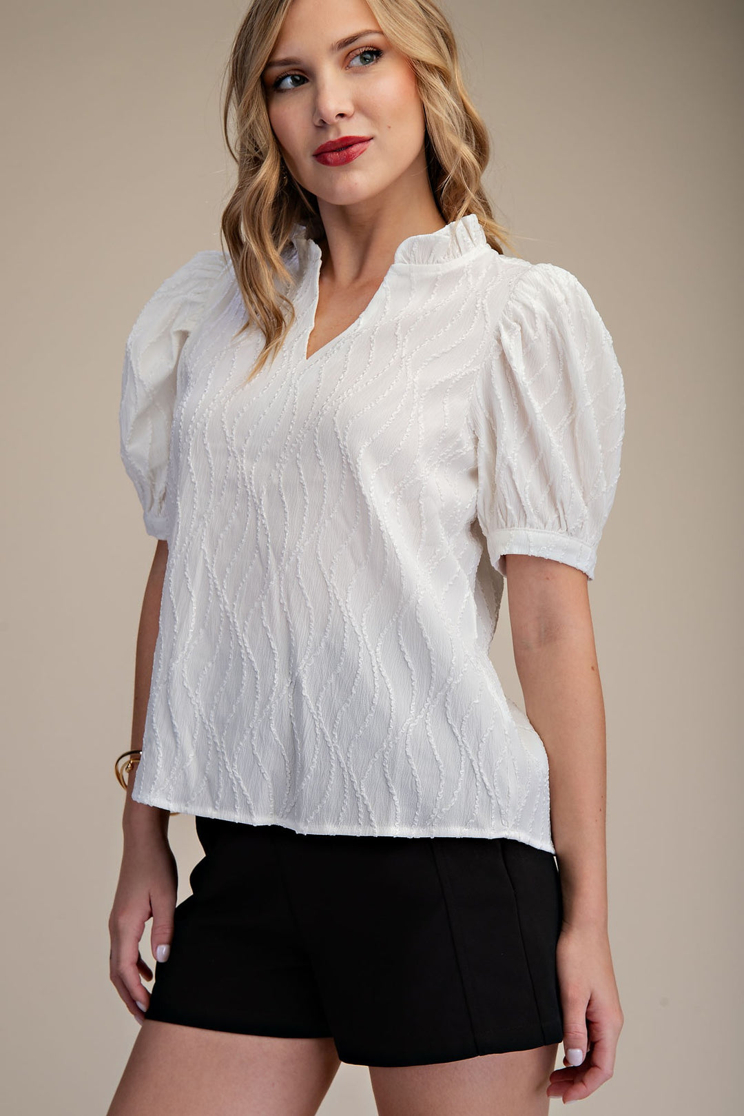 Ruffle V-Nek Puff Sleeve Top
