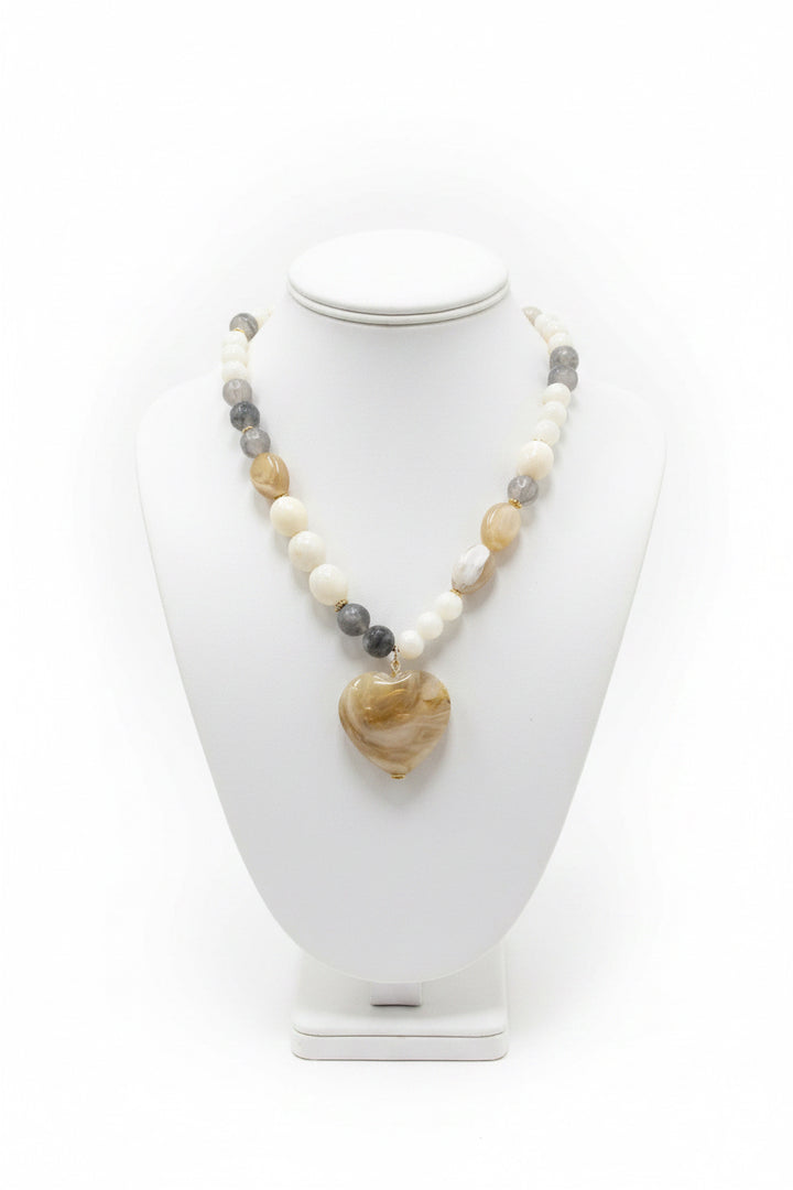 MIXED BEAD HEART PENDANT NECKLACE