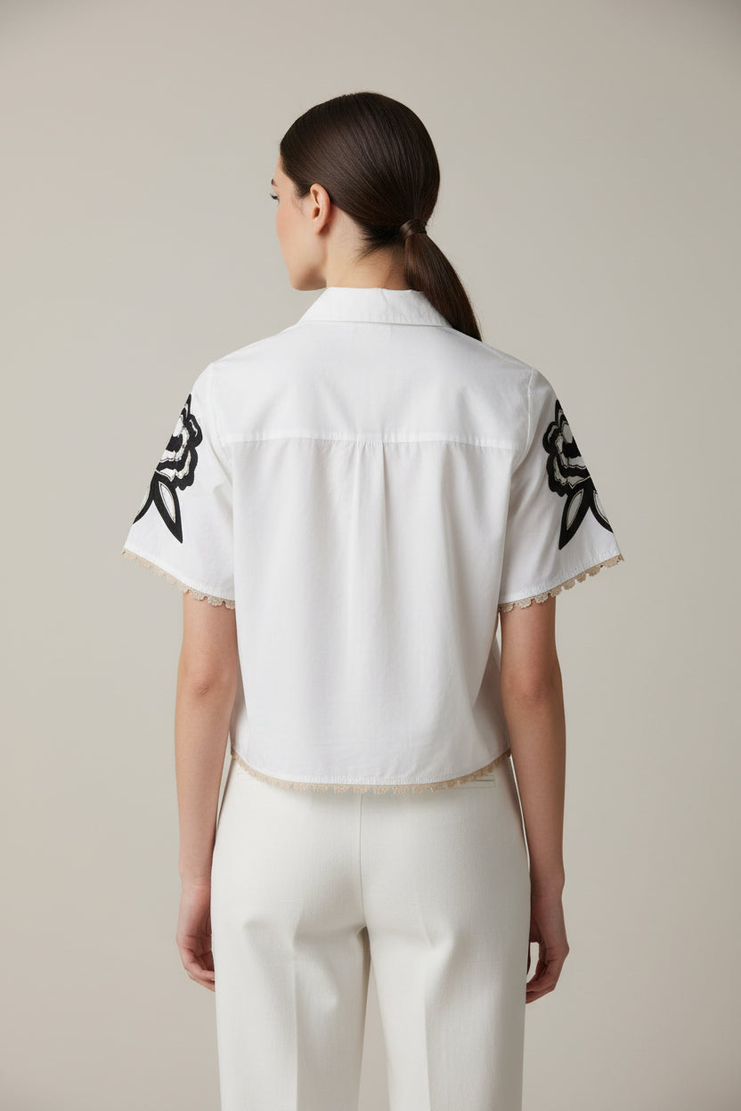COLLARED BUTTON UP EMBROIDERY TOP