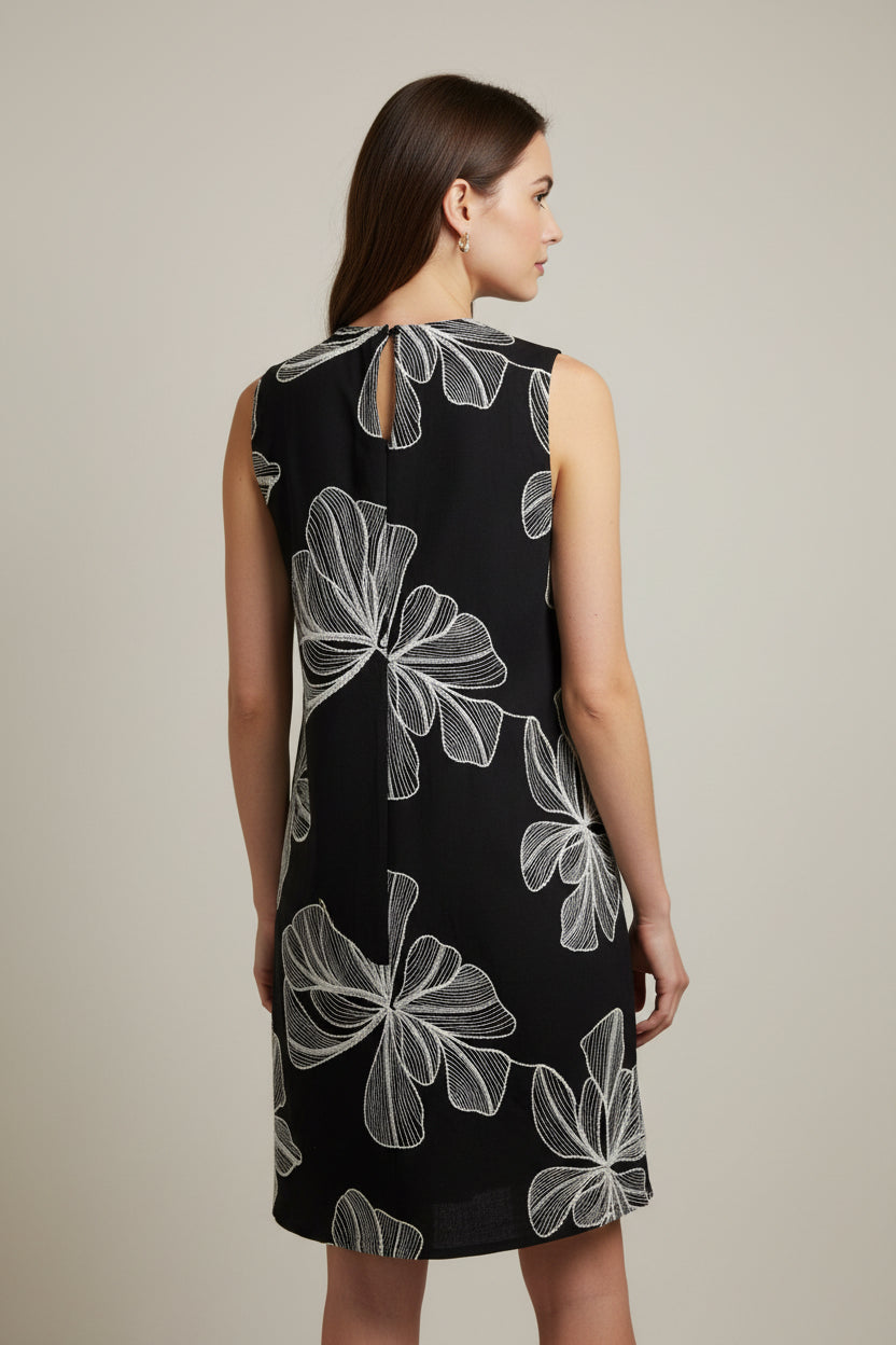 SLEEVELESS FLORAL EMBROIDERY DETAIL DRESS