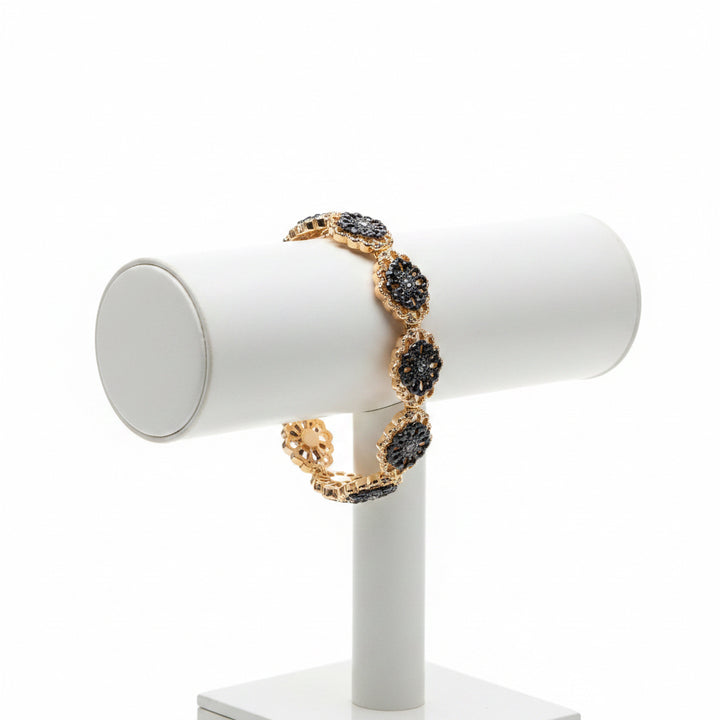 ELASTIC BAND 2 TONED FLOWER DETAIL BRACELET