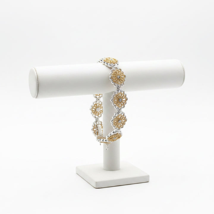 ELASTIC BAND 2 TONED FLOWER DETAIL BRACELET