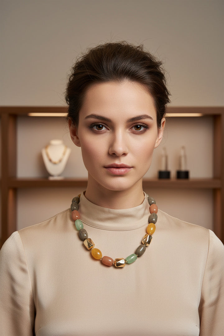 OVAL STONE MULTICOLORED NECKLACE