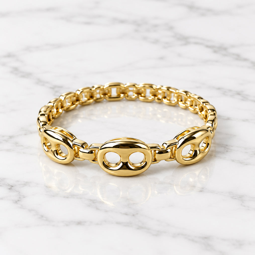 GOLD PIG NOSE BANGLE 6.75"