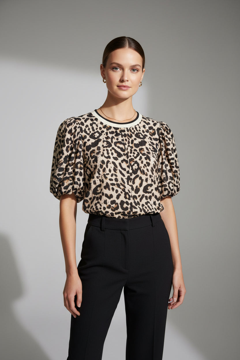 FLOWY PUFF SLEEVE ANIMAL PRINT TOP