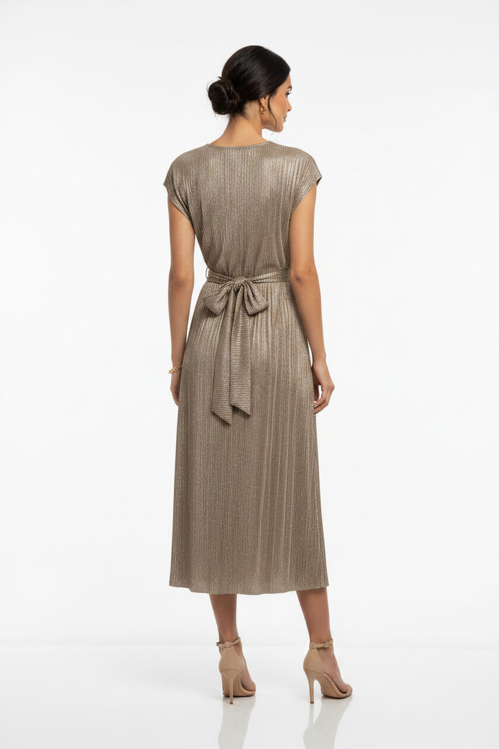 HOLIDAY KNIT SHORT SLEEVE MIDI DRESS