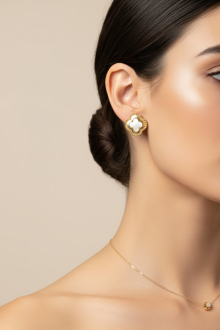 GOLD CLOVER & MOTHER OF PEARL EARRING