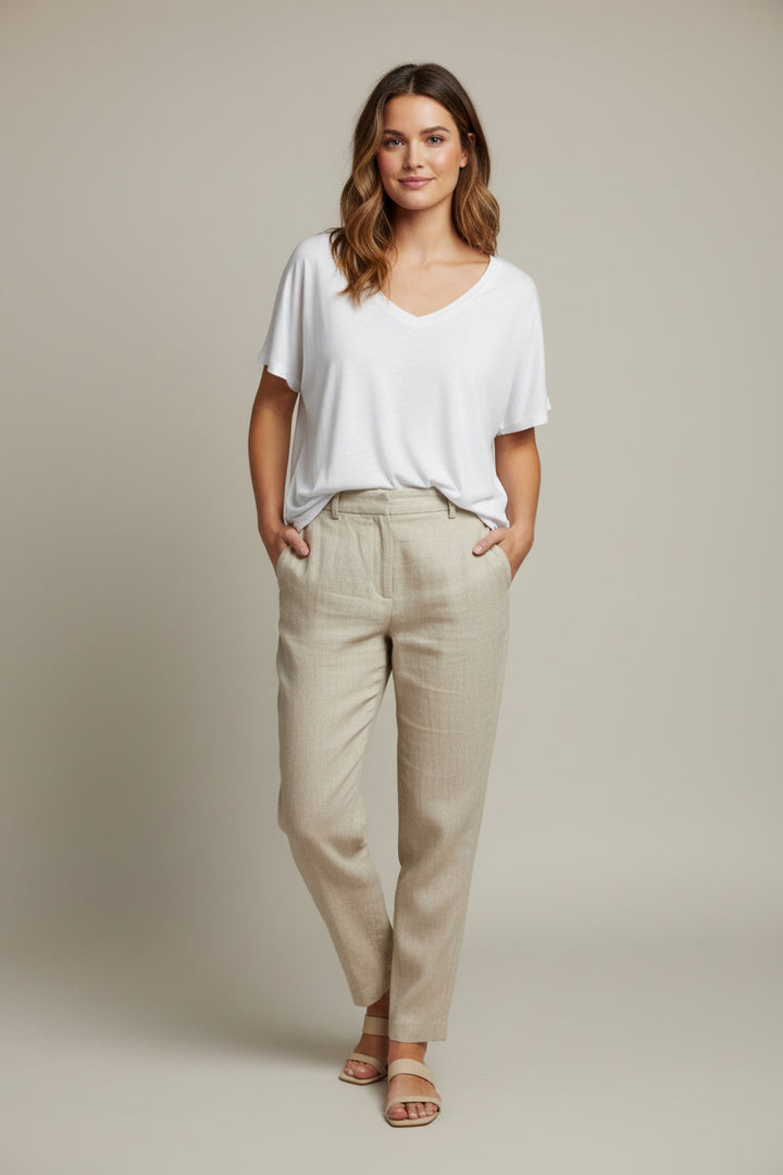 ESSENTIAL, OVERSIZED CUT SPLIT-V