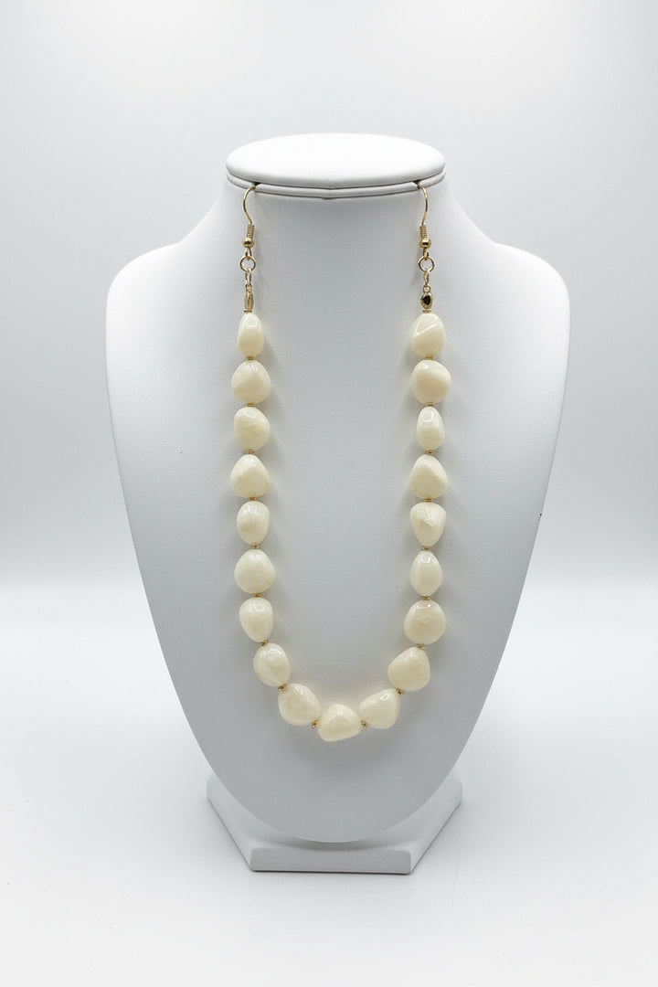 NATURAL SHAPED STONE NECKLACE SINGLE COLOR