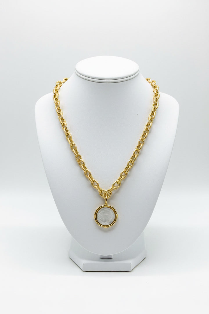 MOTHER OF PEARL SHELL ON GOLD CHAIN