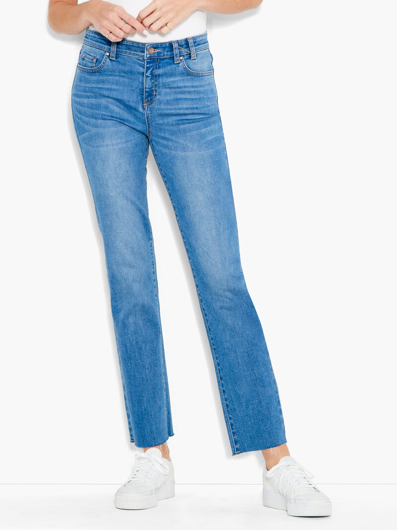 28" Daytrip Straight Denim Jeans