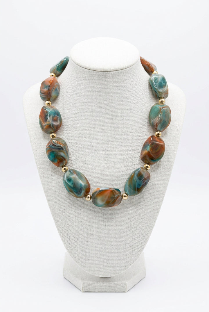 CHUNKY HOMIKA NECKLACE
