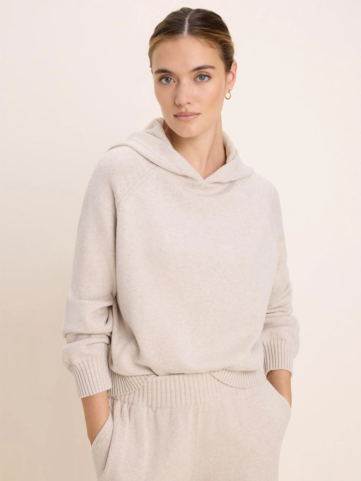 SWEATER HOODIE