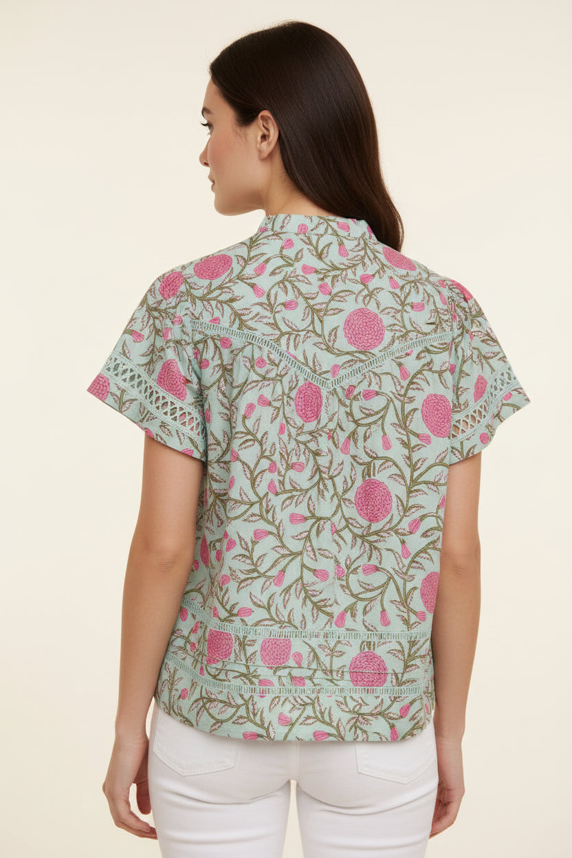FLUTTER SLEEVE TOP