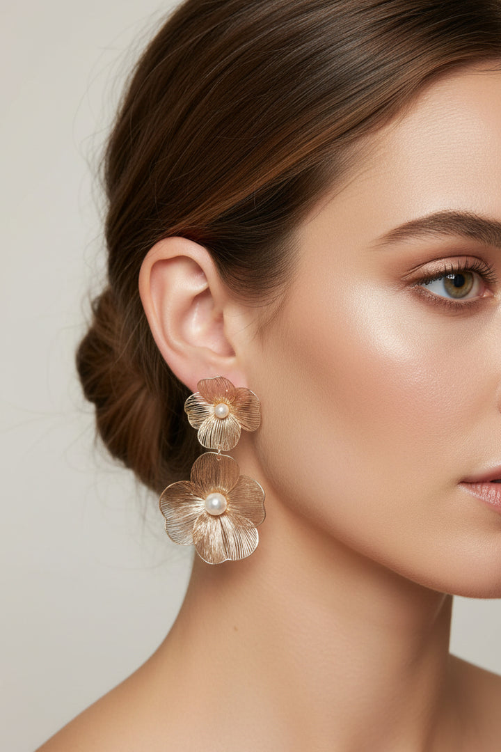 Metal Lace Pearl Flower Earrings