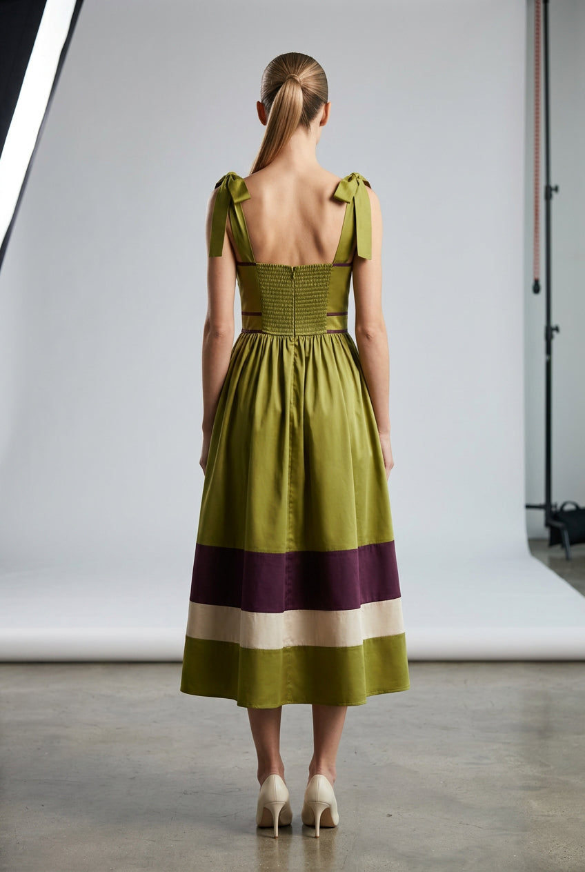 TIE STRAP SWEATHEART NECKLINE MIDI DRESS
