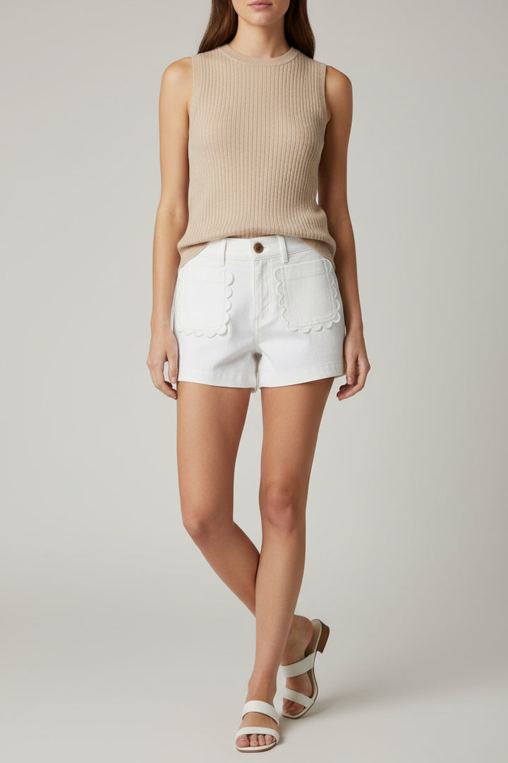 SCALLOP DETAIL POCKET COLETTE SHORTS