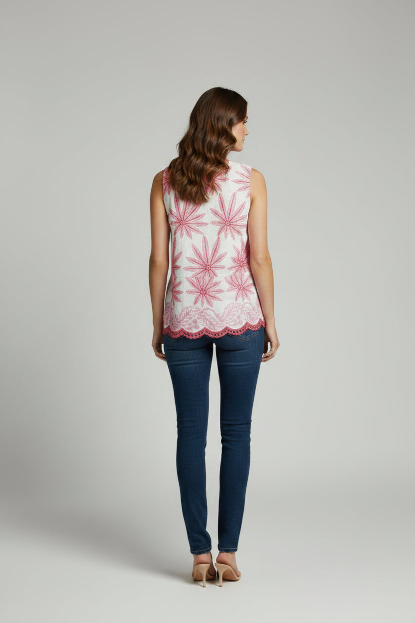 EMBROIDERED TANK TOP WITH SCALLOP DETAILING