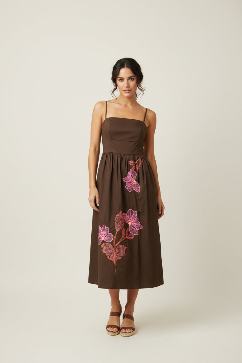 FLORAL SQUARED SHAPE EMBROIDERY DRESS