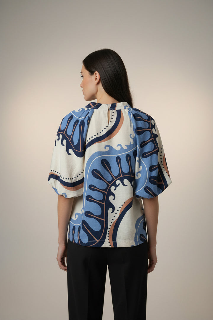 ABSTRACT PRINT TOP WITH PUFF SLEEVES