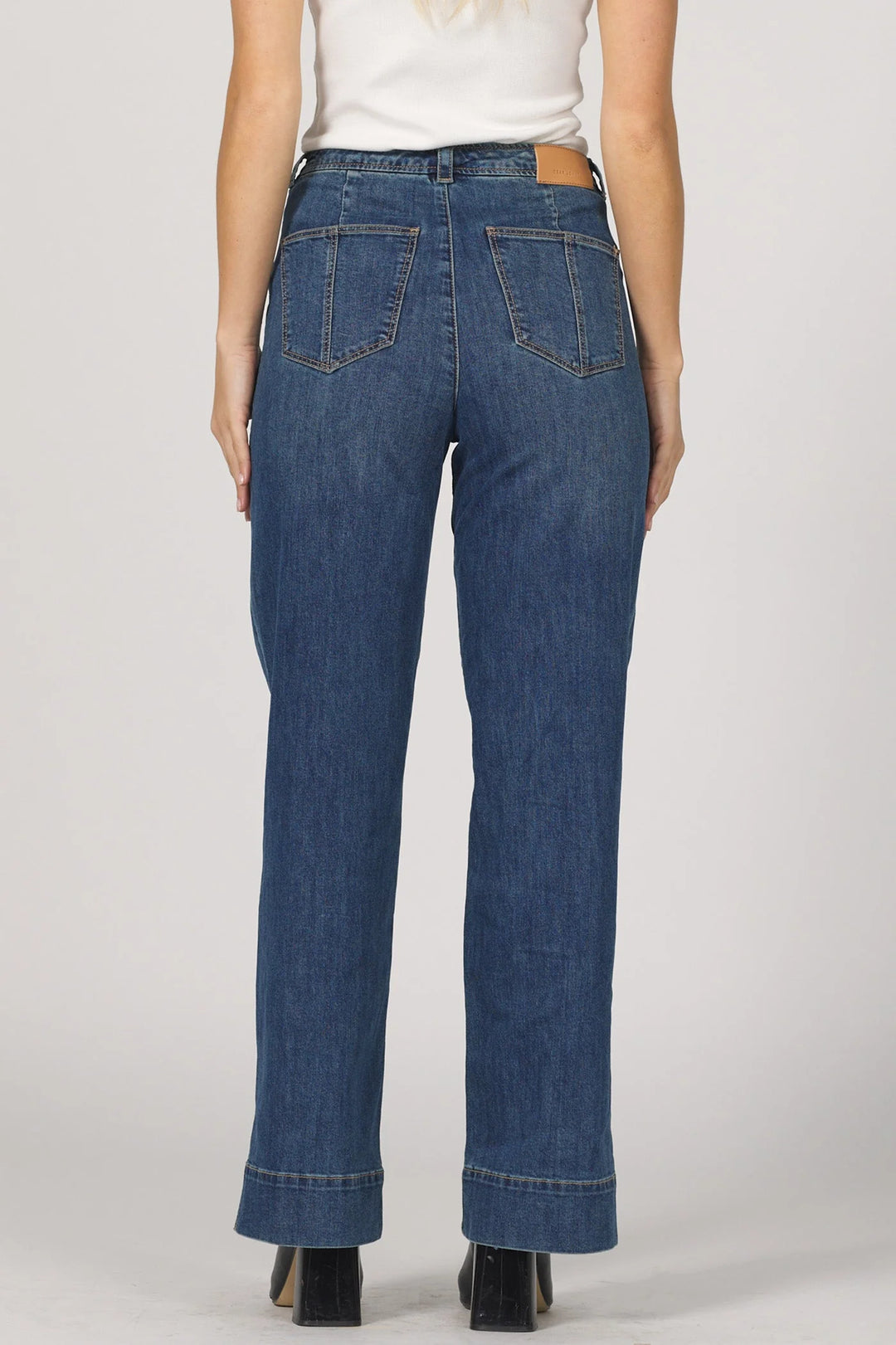 Holly Jeans - Kentfield