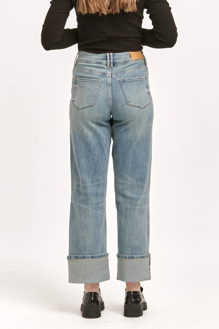 Holly Jeans -Pioneer Valley