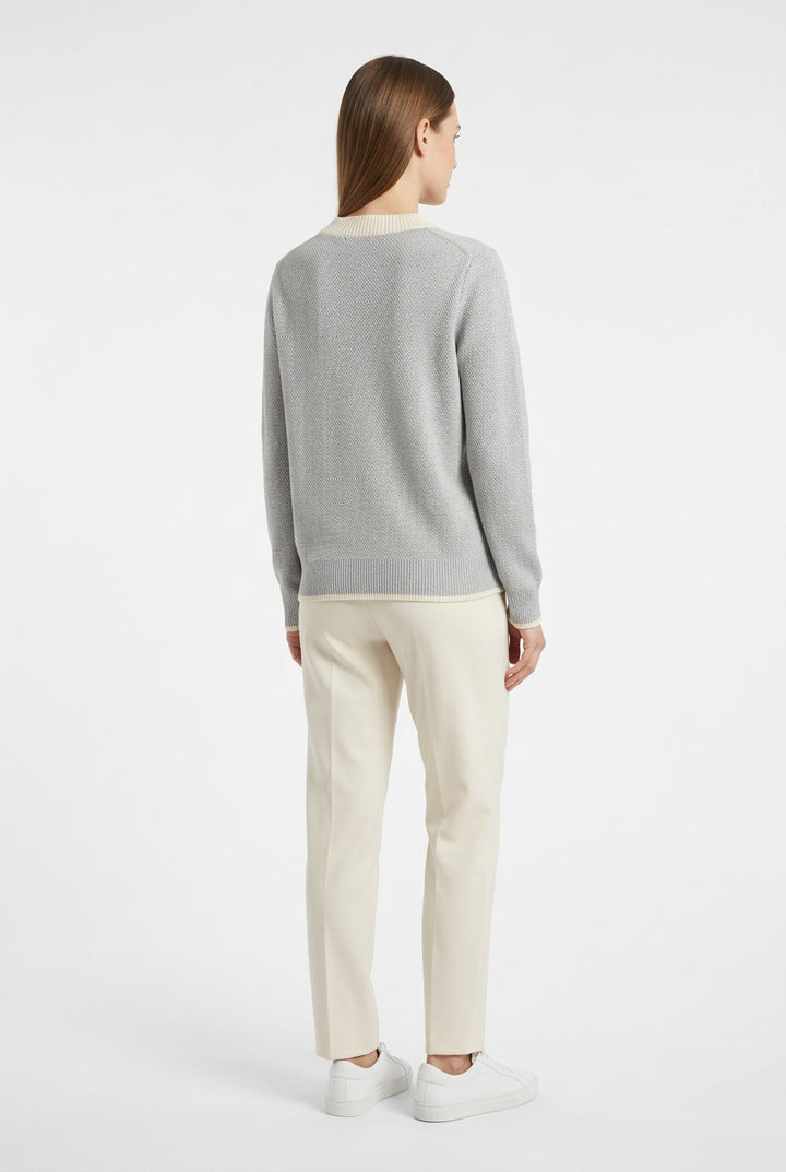 LONG SLEEVE HORSE PATTERN KNIT SWEATER