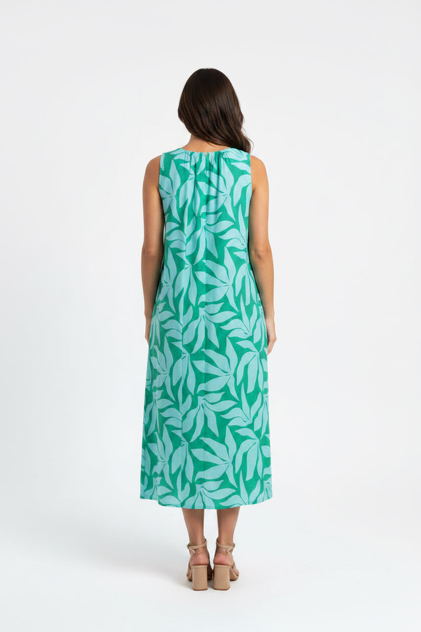 SLEEVELESS DRESS WITH FRONT PLEAT
