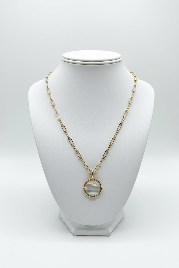 ROUND MOTHER OF PEARL ON GOLD PAPERCLIP CHAIN NECKLACE