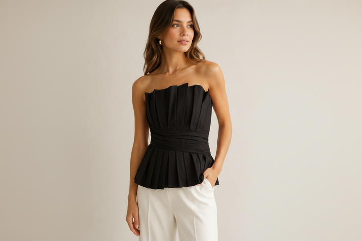STRUCTURED PLEATED TOP