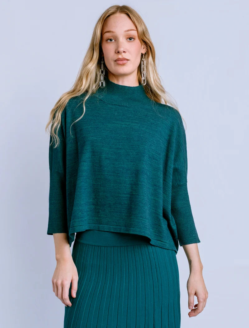 Aja 'Ortho Solid' Sweater