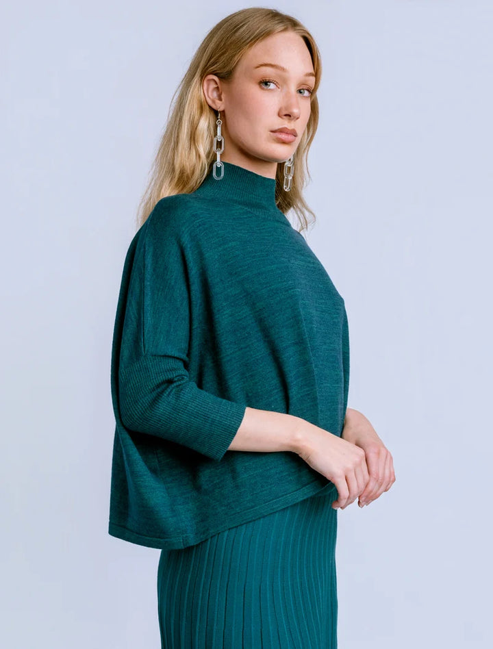 Aja 'Ortho Solid' Sweater