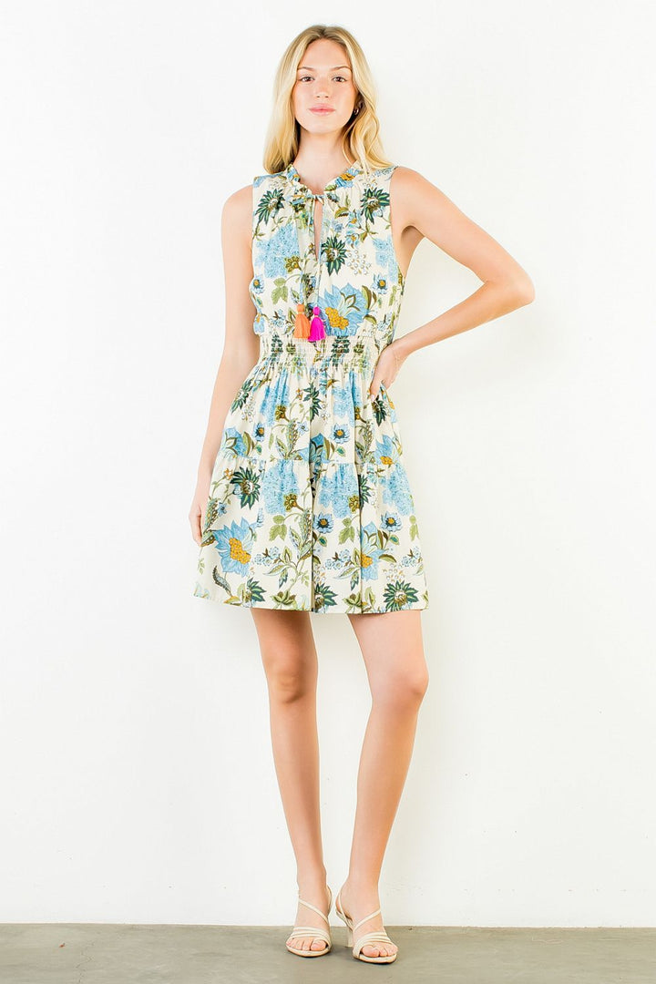 SLEEVELESS FLORAL PATTERN DRESS