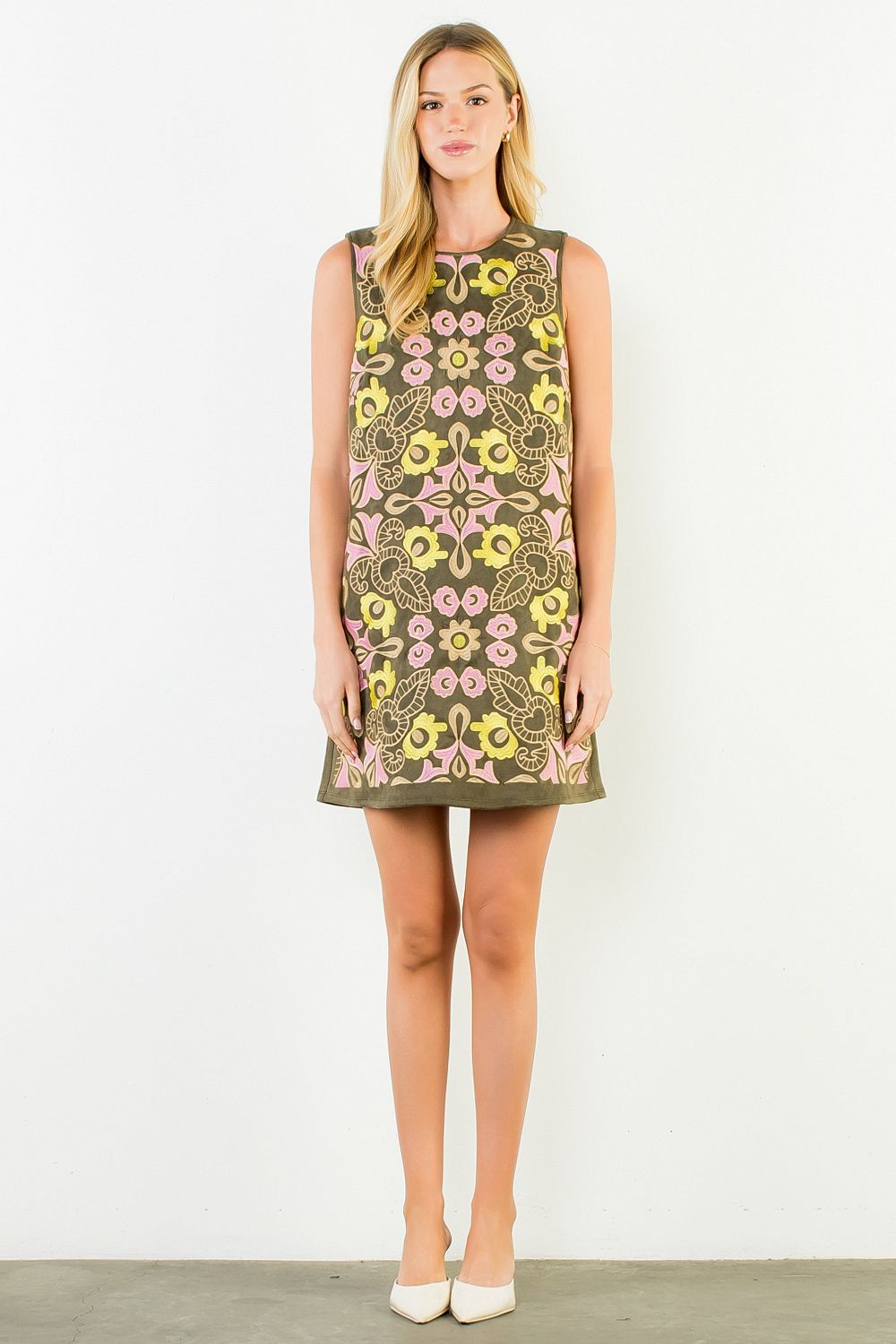 SLEEVELESS SUEDE EMBROIDERY DRESS