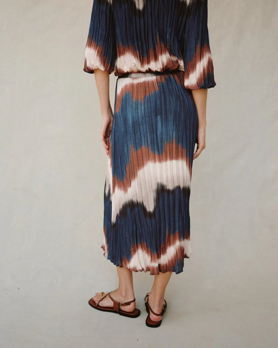 Pleated Skirt with Tie