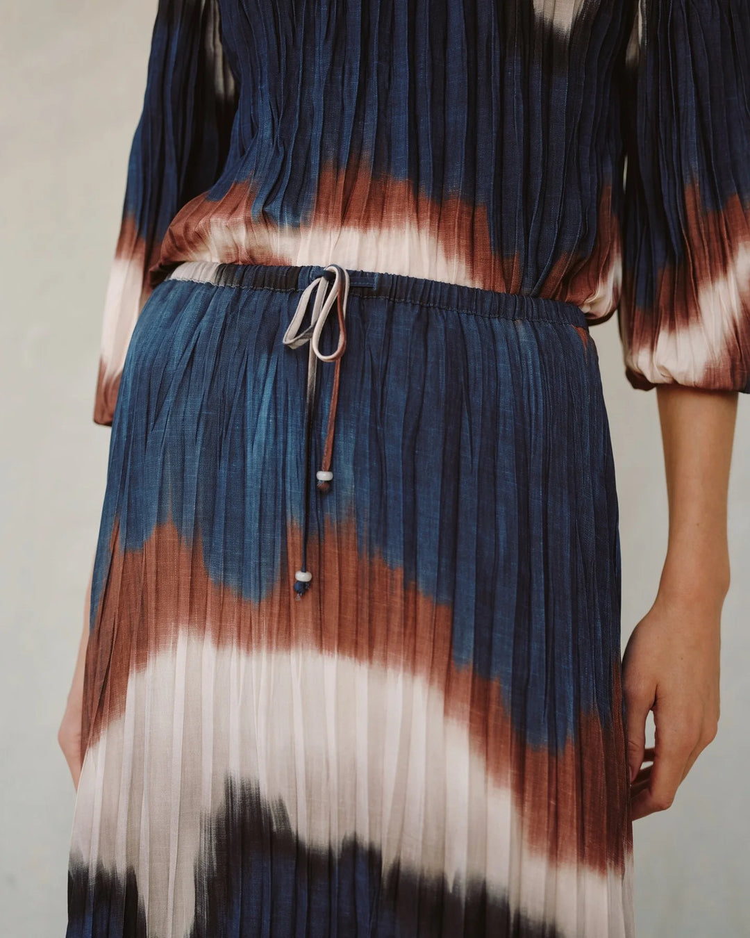 Pleated Skirt with Tie