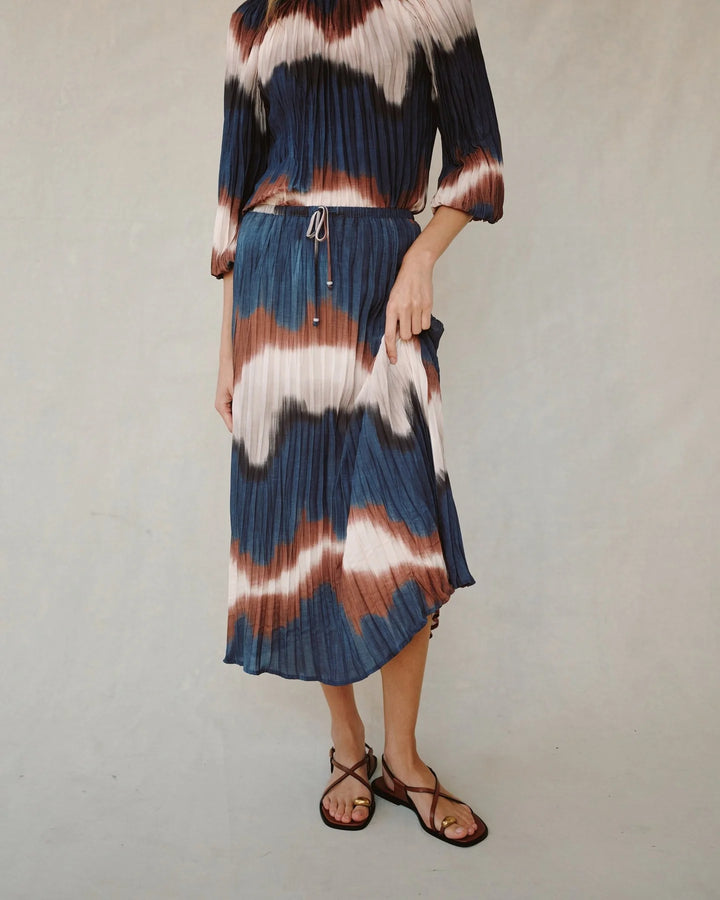 Pleated Skirt with Tie