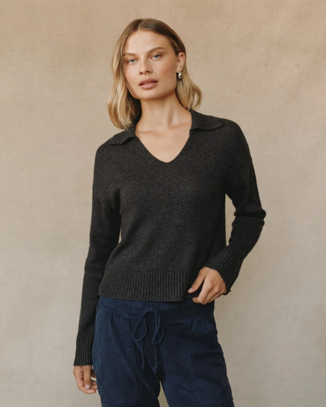 Pullover Sweater with Collar