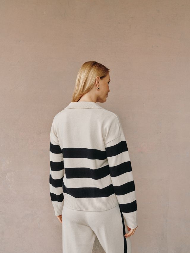 Stripe Placket Pullover Sweater