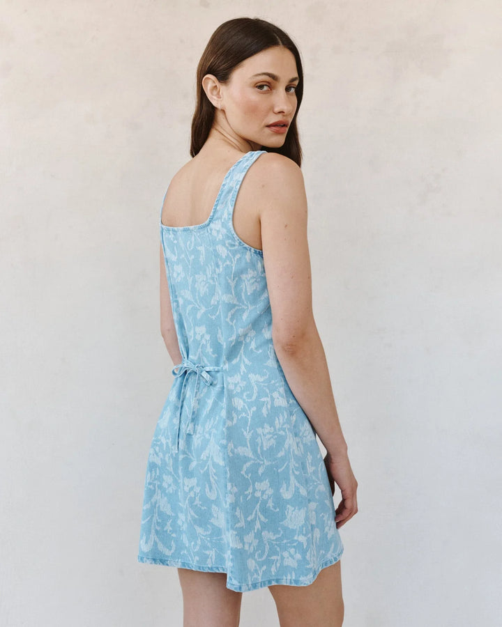 Sleeveless Button Front Fitted Dress