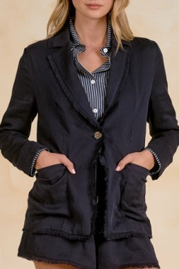 LIGHT WEIGHT BLAZER WITH FRAID DETAILING