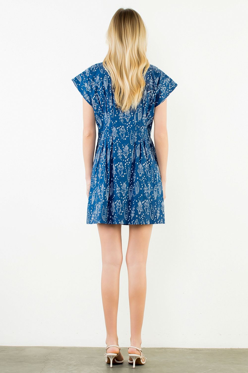 SHORT SLEEVE FISH PRINT DRESS