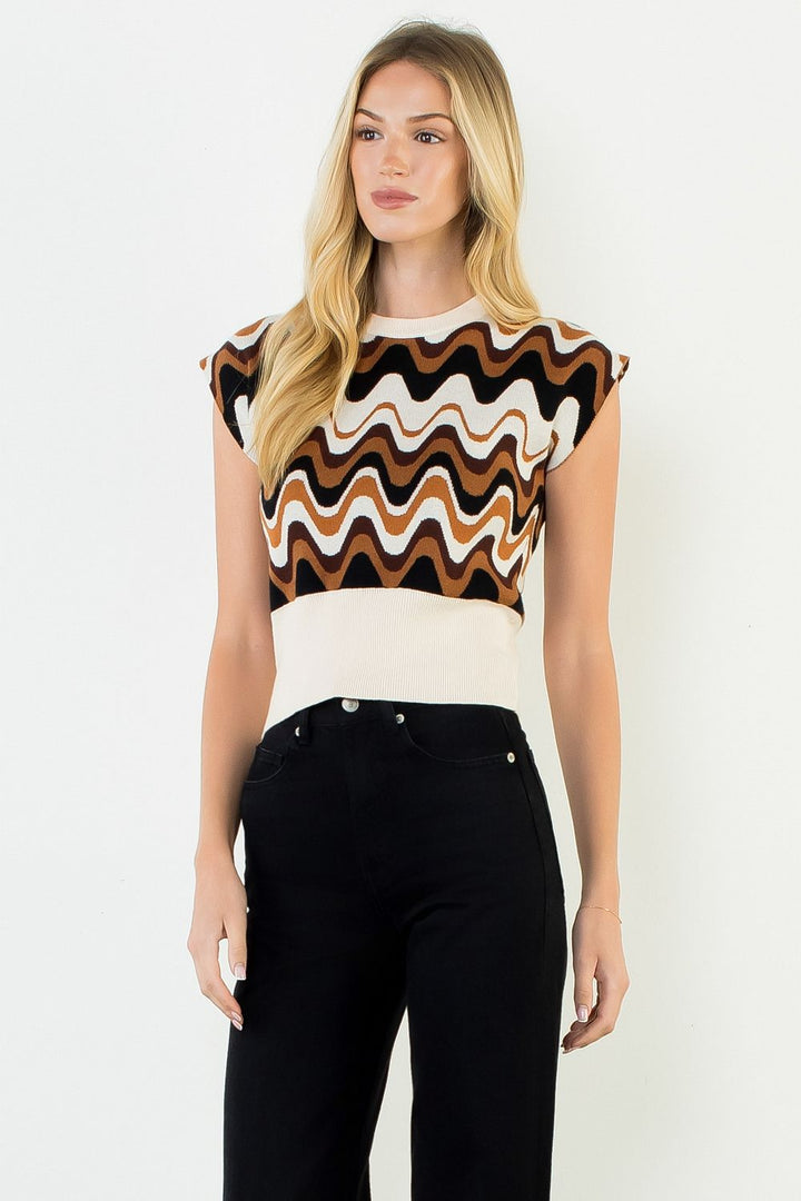 ABSTRACT VEST TOP