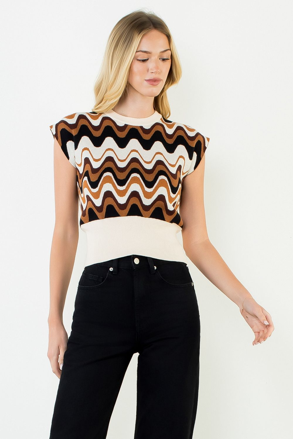 ABSTRACT VEST TOP